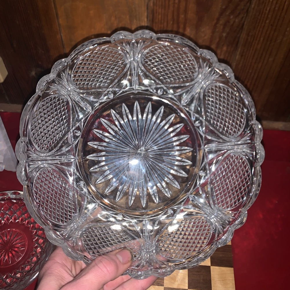 Elegant Cut Crystal Multi-Patterned Bowl